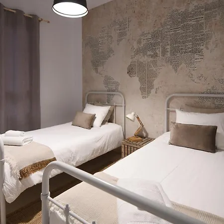 Apartment Near The - 3bed - 2bath - Wifi