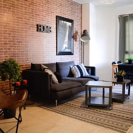 Near The - 3bed - 2bath - Wifi